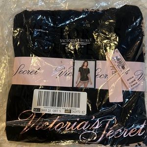 *NWT VICTORIA SECRET* PJ set - Shirt and Shorts